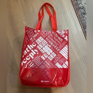 Lululemon bag